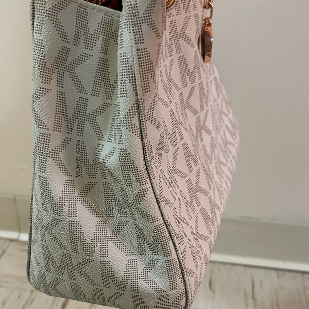 Michael Kors Cream and Brown MK Shoulder Bag - Picture 9 of 15